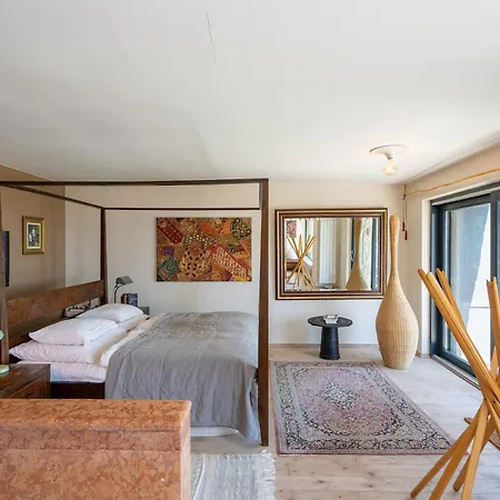 Evelina Eselboeck * Οπατία