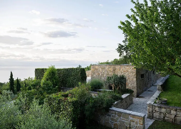 Evelina Eselboeck * Abbazia